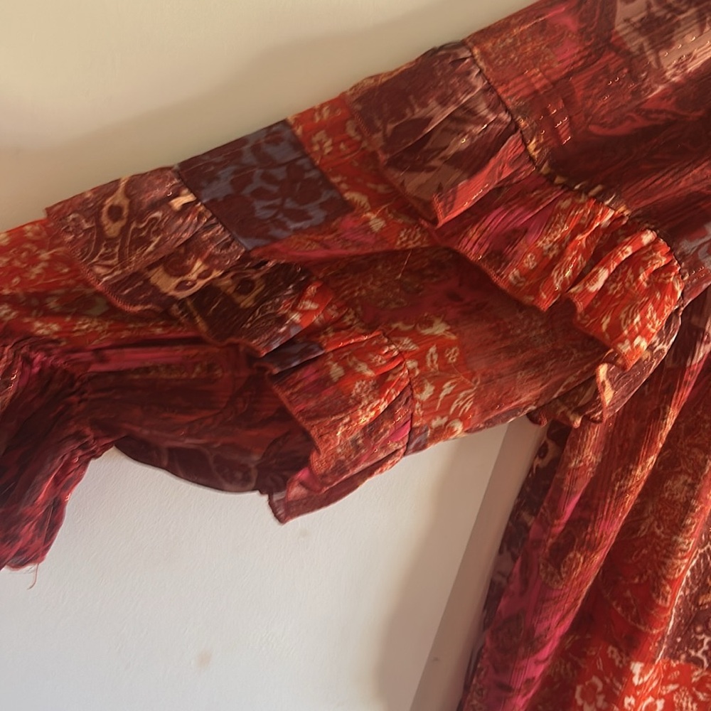 Women's Red Patterned Top - Picture 6 of 6